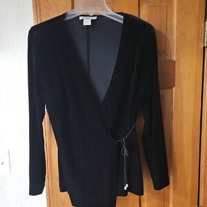 Patra Black Stretch Velvet Top